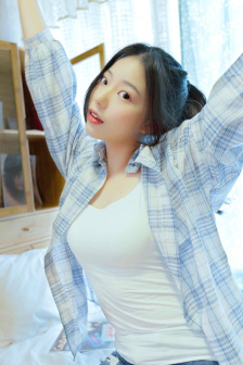 女邻居的大乳HD